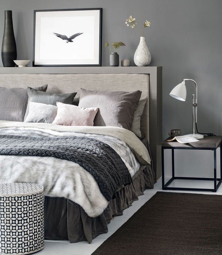 Soft and Warm Modern Grey Bedroom Decor