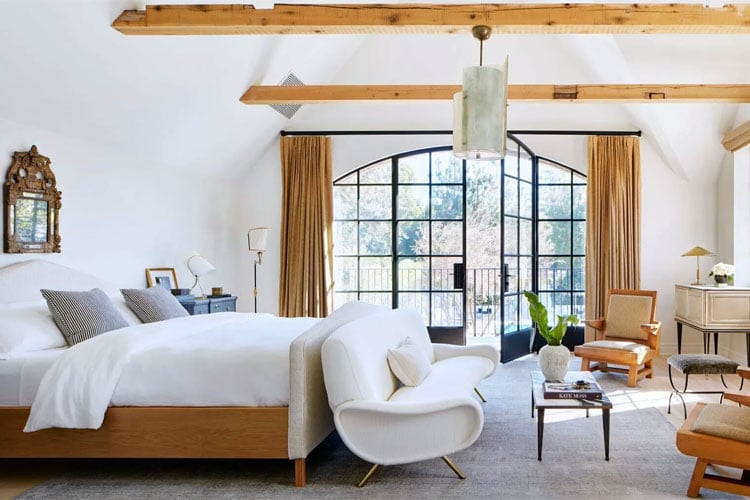 stylish-couples-bedroom-decor Stylish Couples Bedroom Decor