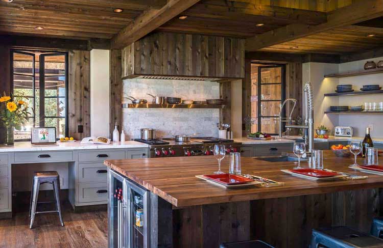Use Rustic Decorative Finishes on New Kitchen