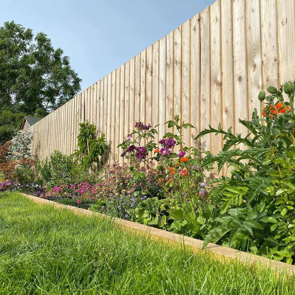 wood plank garden edging wood fence