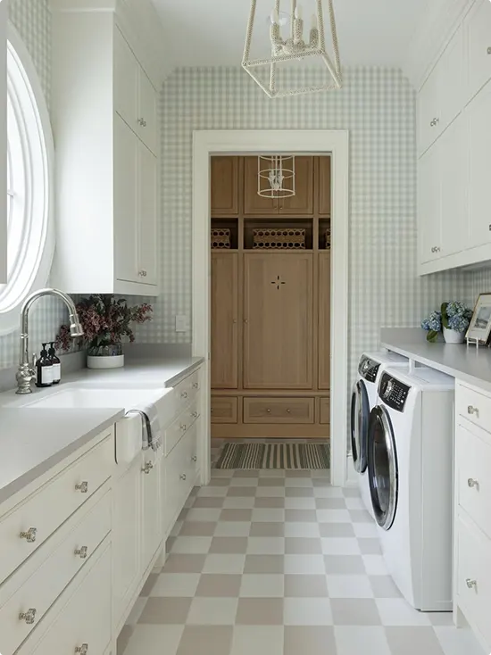 Pale Sage Gingham Wallpaper with Checkerboard Flooring