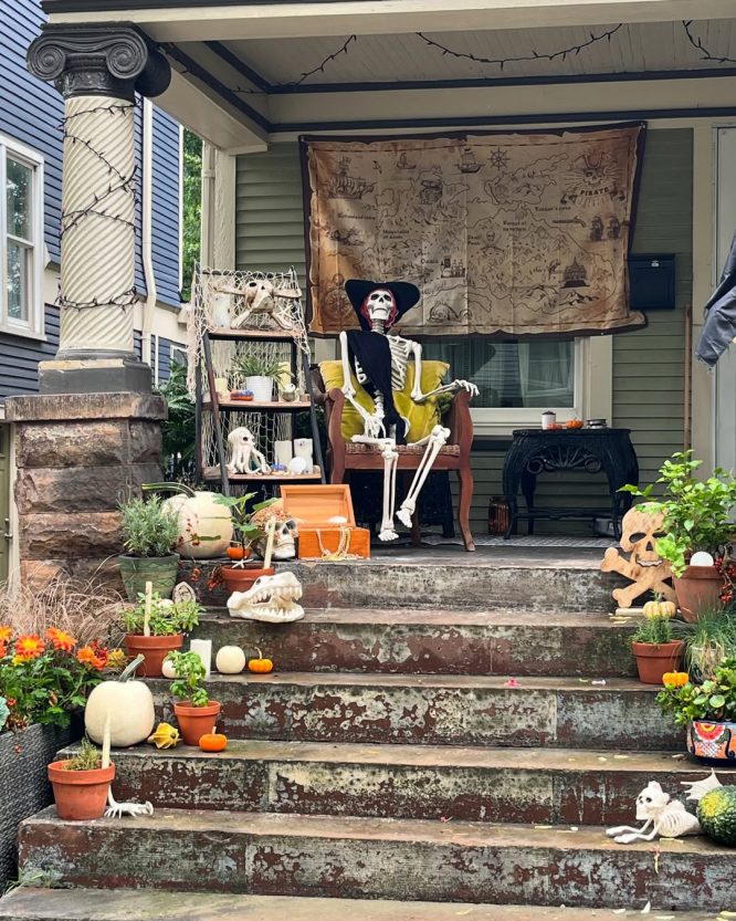 Pirate Skeleton Porch Display