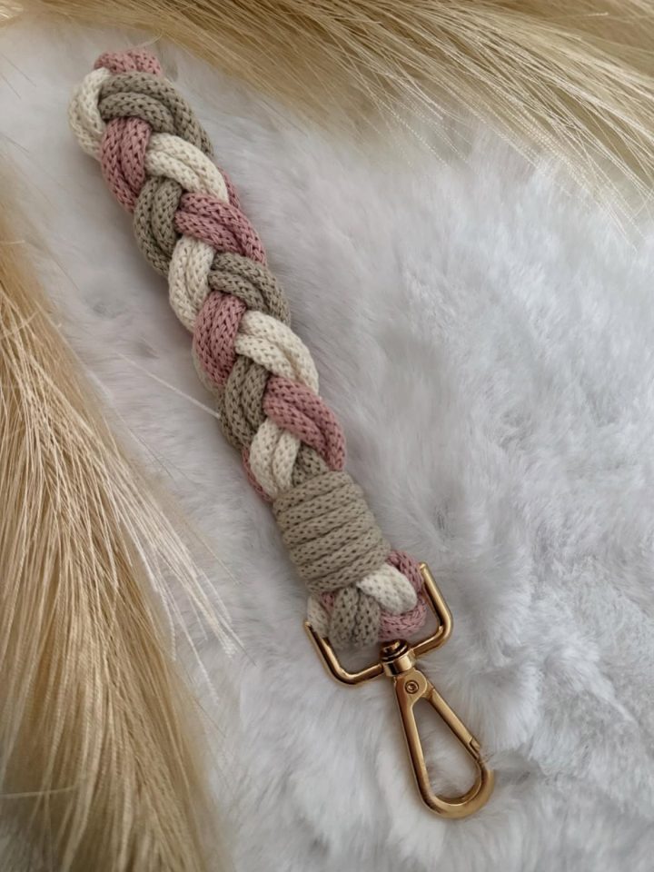 Macrame Keychain Ideas