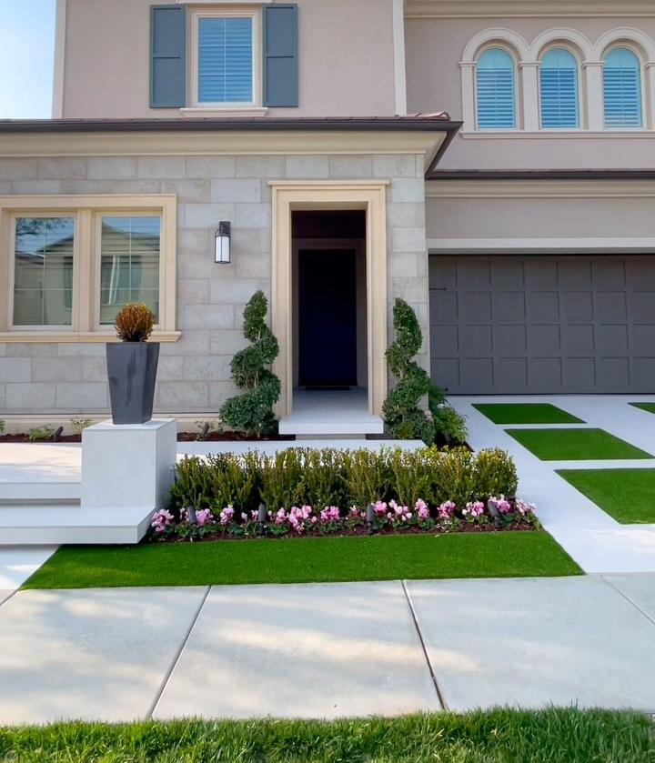 Checkerboard Paver and Turf Driveway