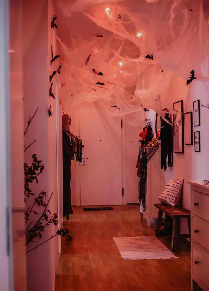 Moody Rosy Web Drapes