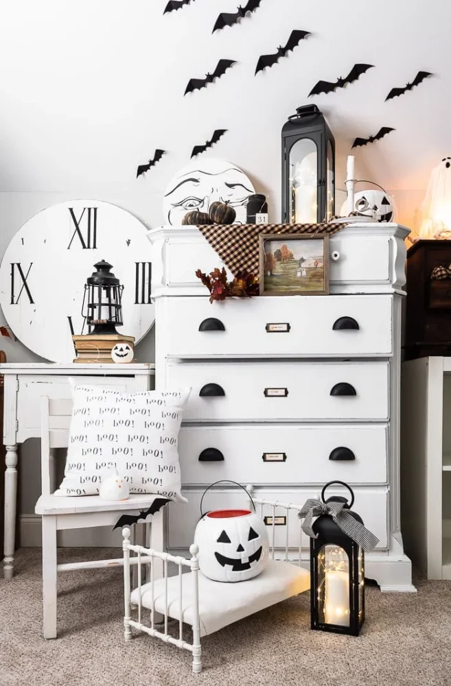 Halloween Bat Dresser Vignette