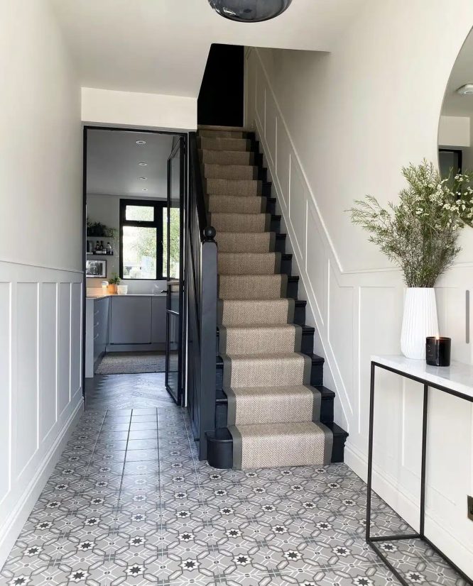 Black and Cream Hallway Ideas