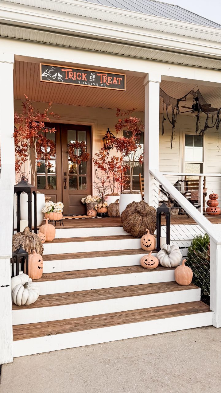 Autumn Trading Staircase Display