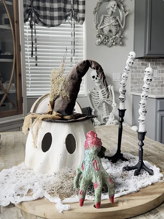 Cauldron with a Ghost