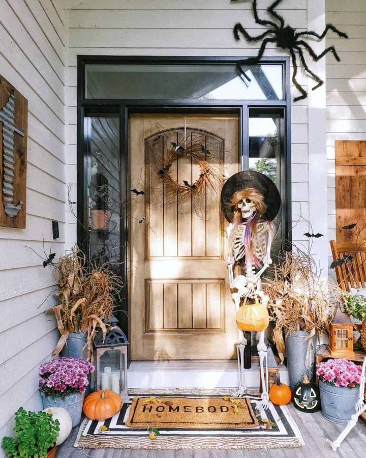 Homebody Skeleton Welcome