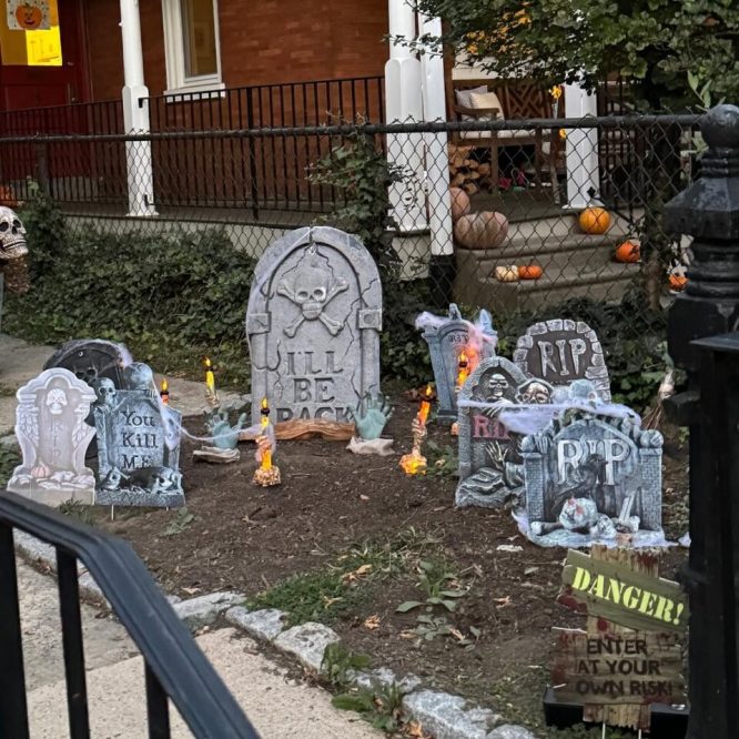 Humorous Tombstone Display